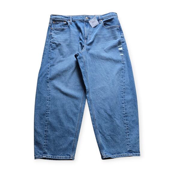 NWT, New American Eagle Women's Barrel Mid Rise Jeans, Size 14 (Short 26) - Picture 1 of 11